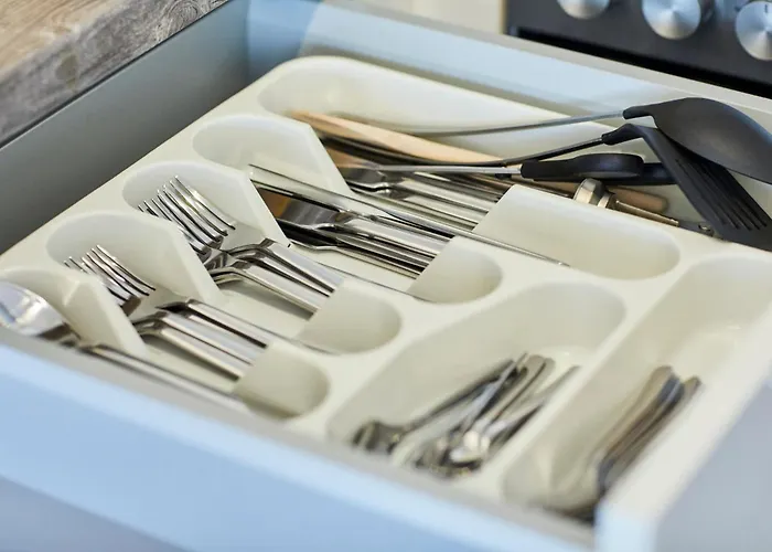 Apartament R B Comfort Am Flughafen Fuer 1-5 Personen - Ideal Fuer Geschaeftsreisende Und Familien - Kueche - Smart Tv - Waschtrockner - Kostenloser Parkplatz Hamburg