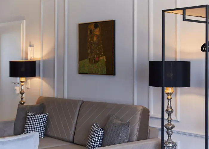 R B Comfort Am Flughafen Fuer 1-5 Personen - Ideal Fuer Geschaeftsreisende Und Familien - Kueche - Smart Tv - Waschtrockner - Kostenloser Parkplatz Apartament Hamburg